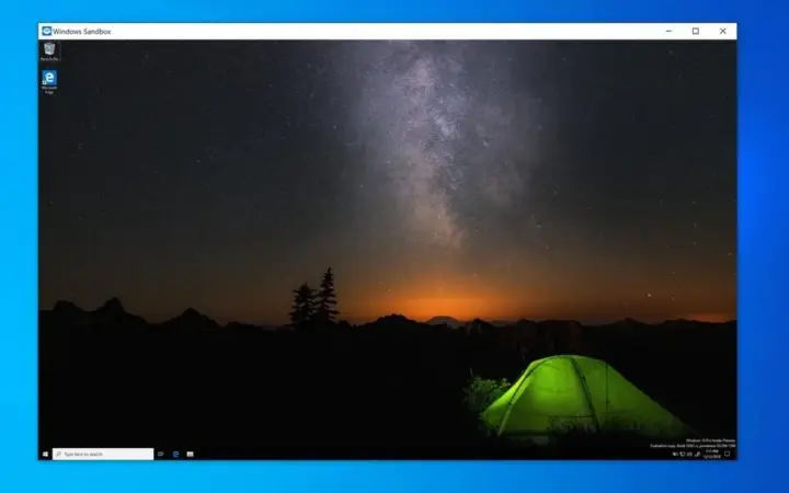 Área de trabalho do Windows Sandbox aberta em uma janela para testar programas isolados